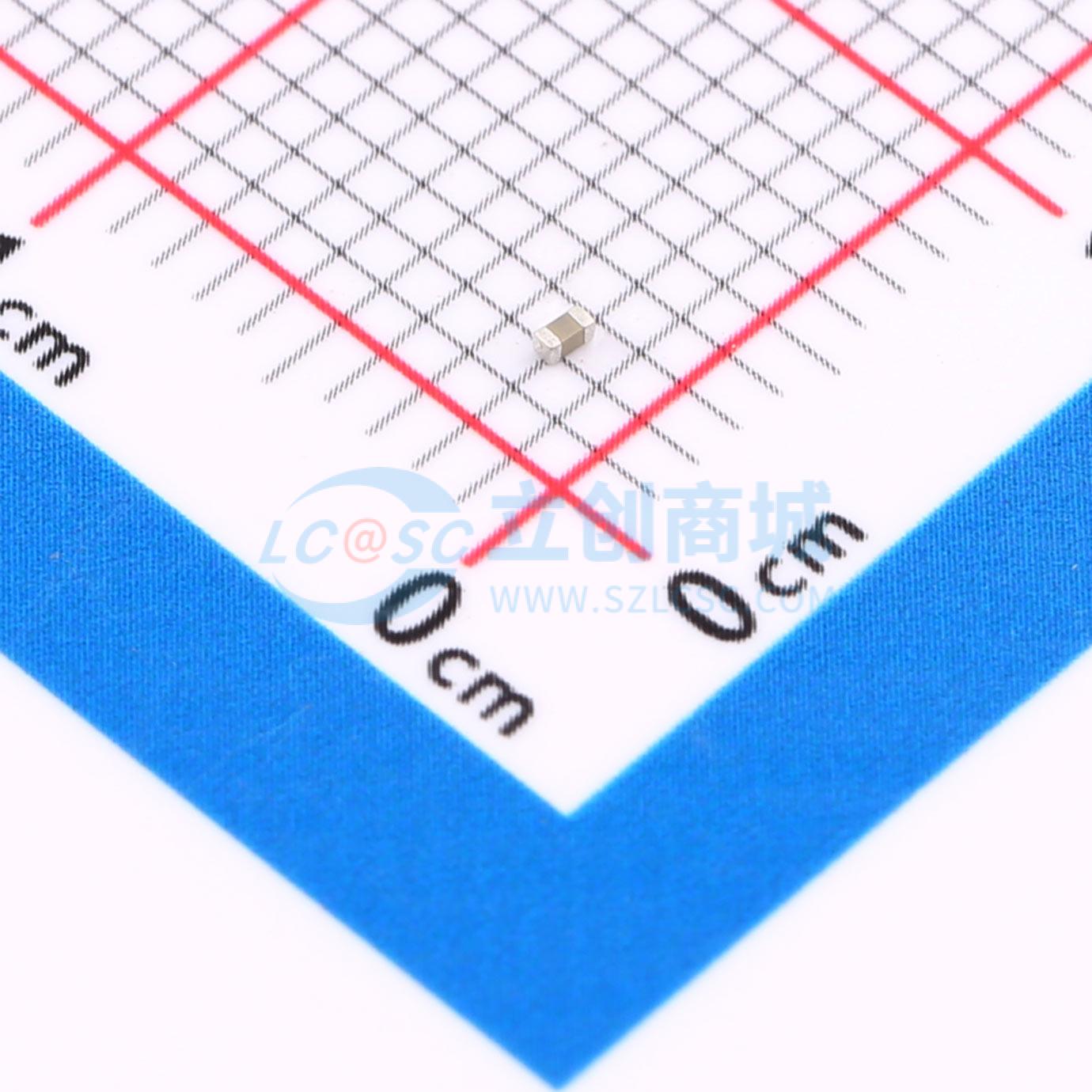 C1005X7R331KGTS实物图