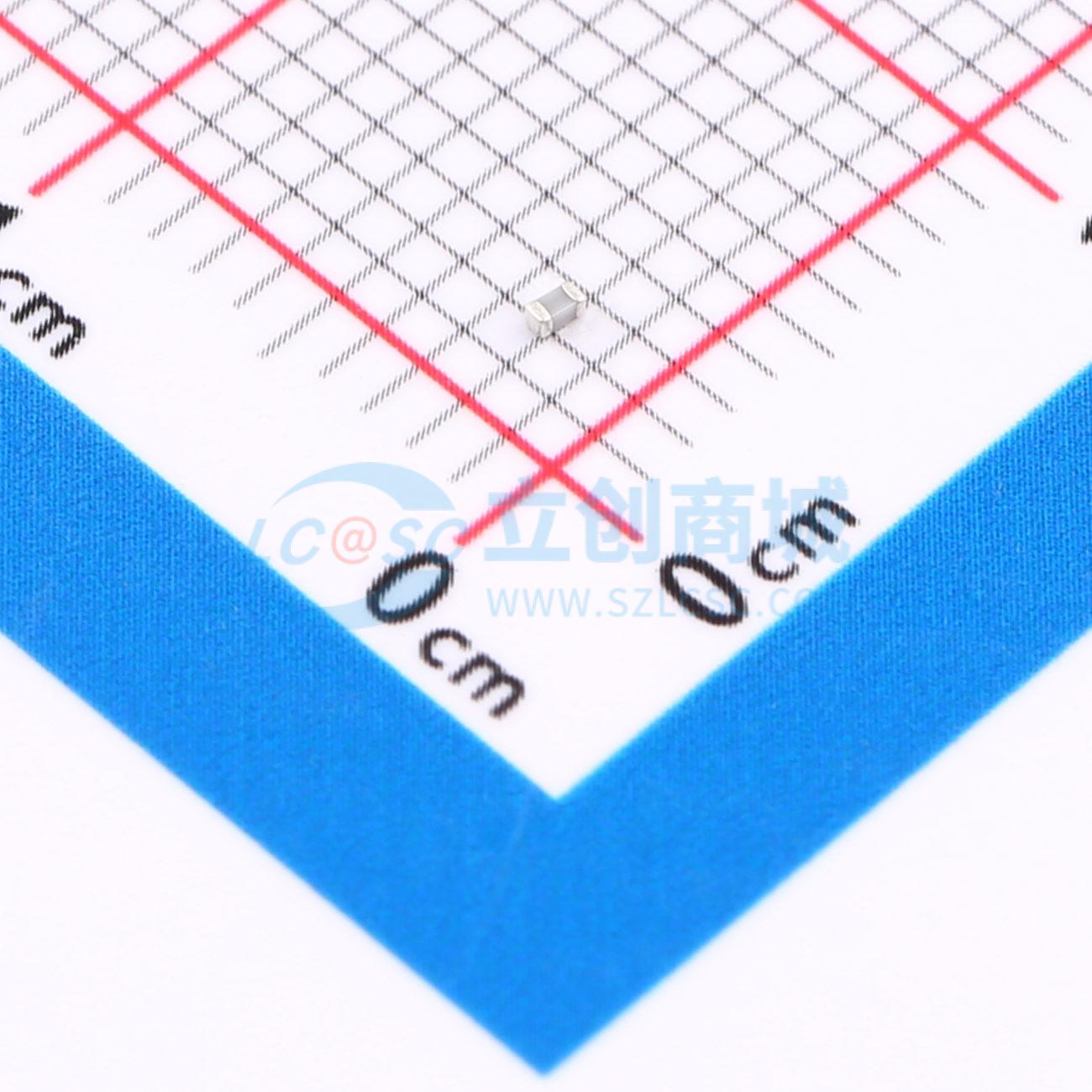 GCM1555C1H220JA16D实物图