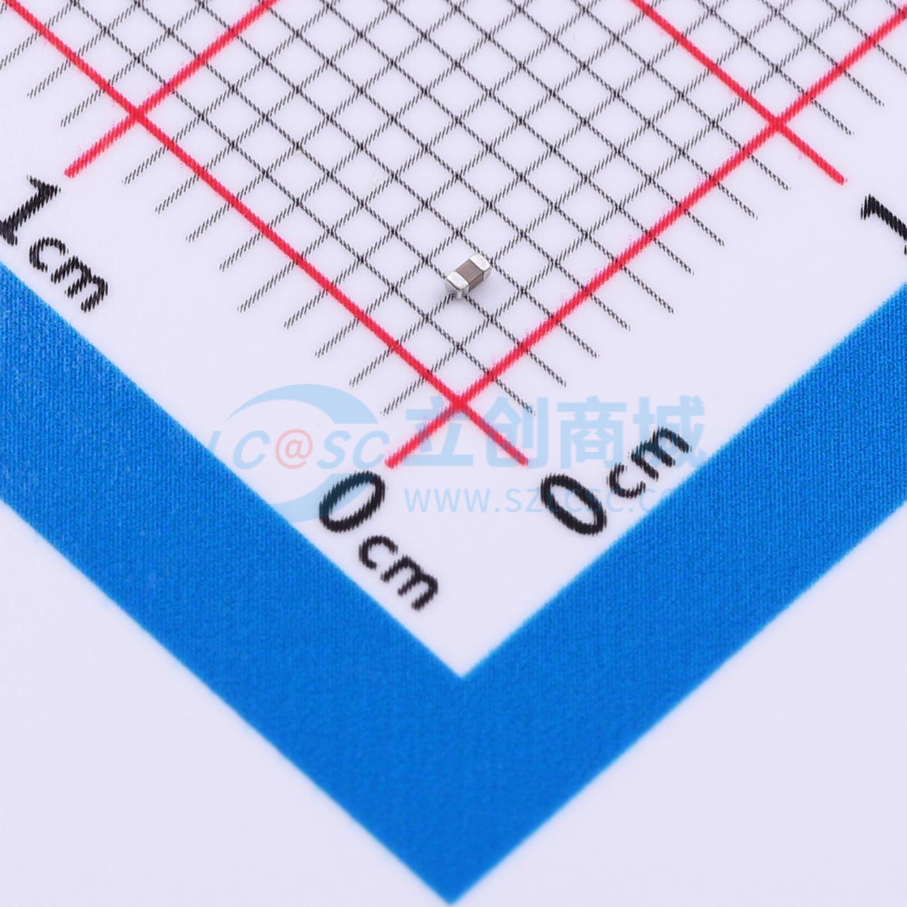 点击查看大图 UMK105B7102KV-F实物图