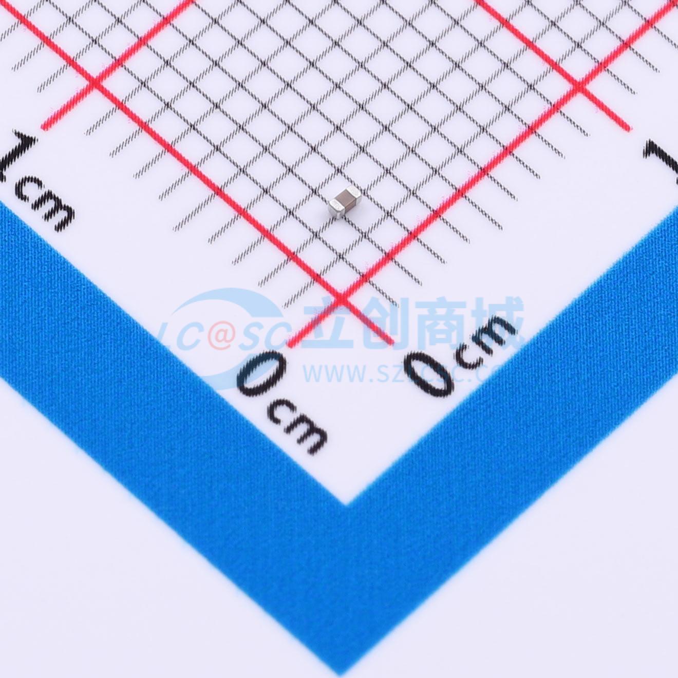 EMK105B7103KV-F实物图