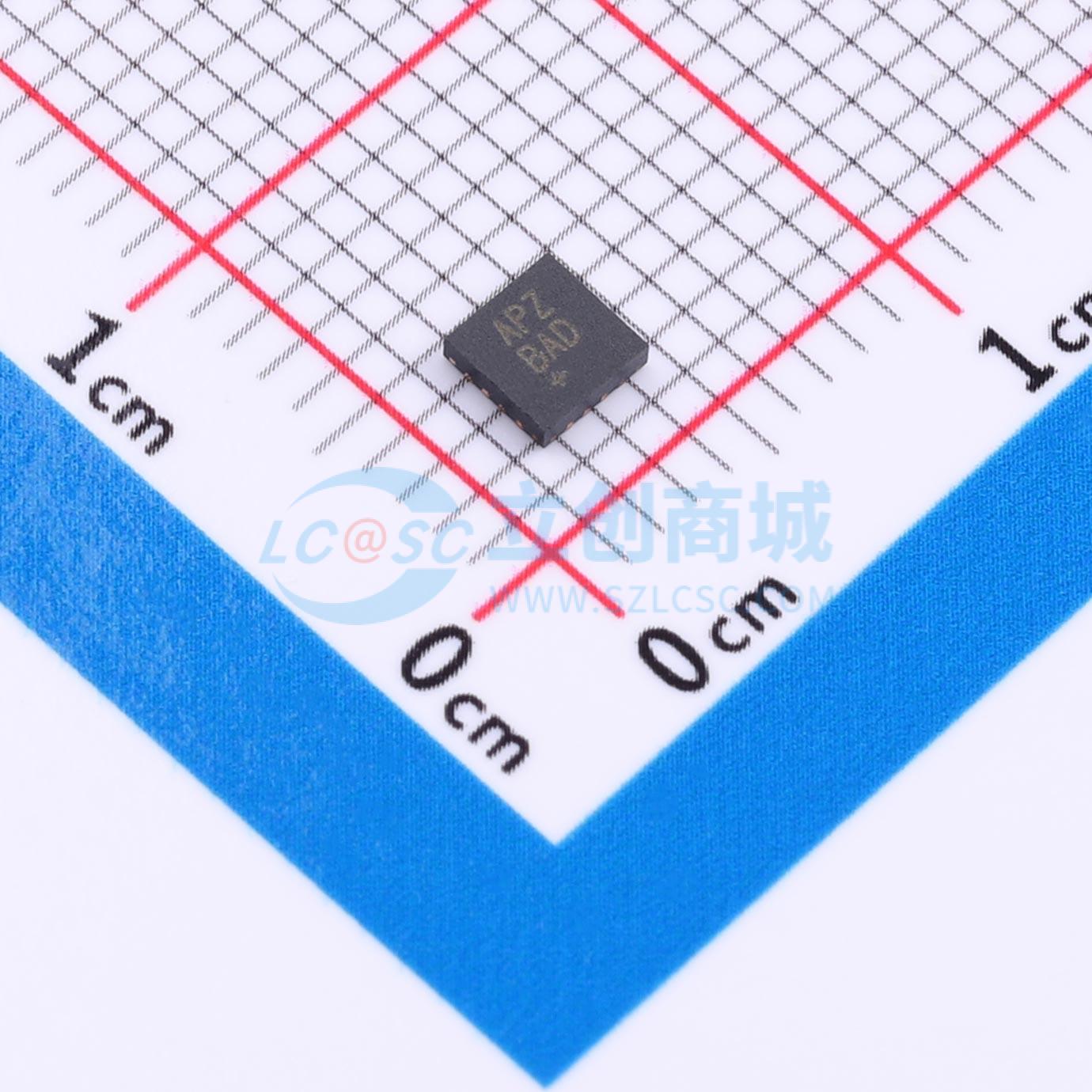 MAX38889AATE+实物图