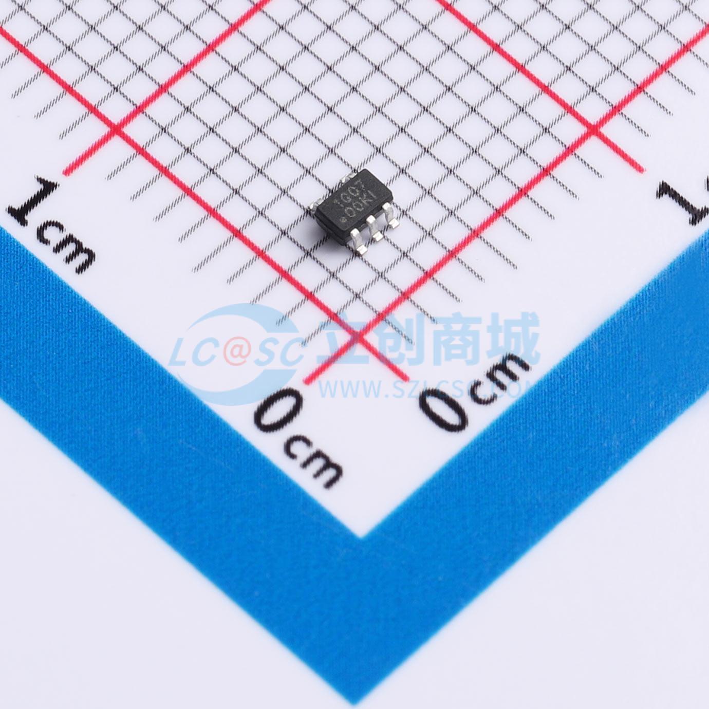 CJ74AUP1G125R5N实物图