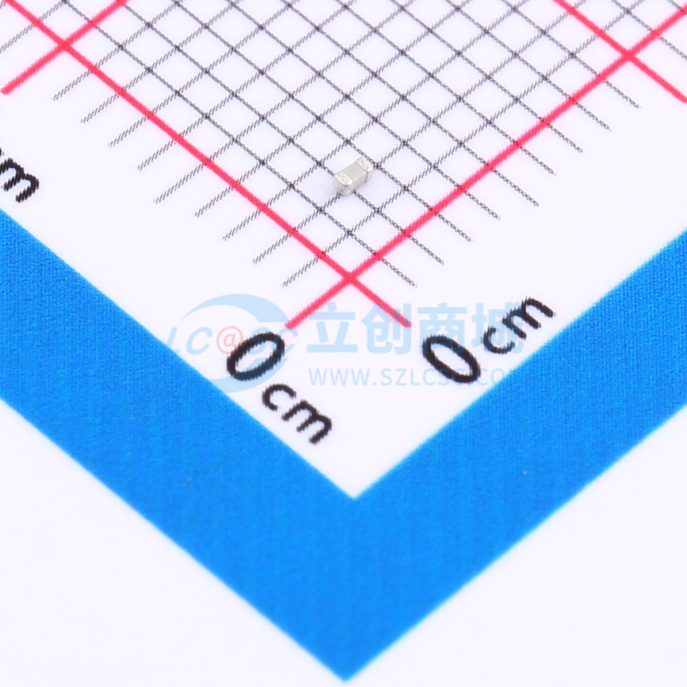 CC0402KRNPO9BN220实物图