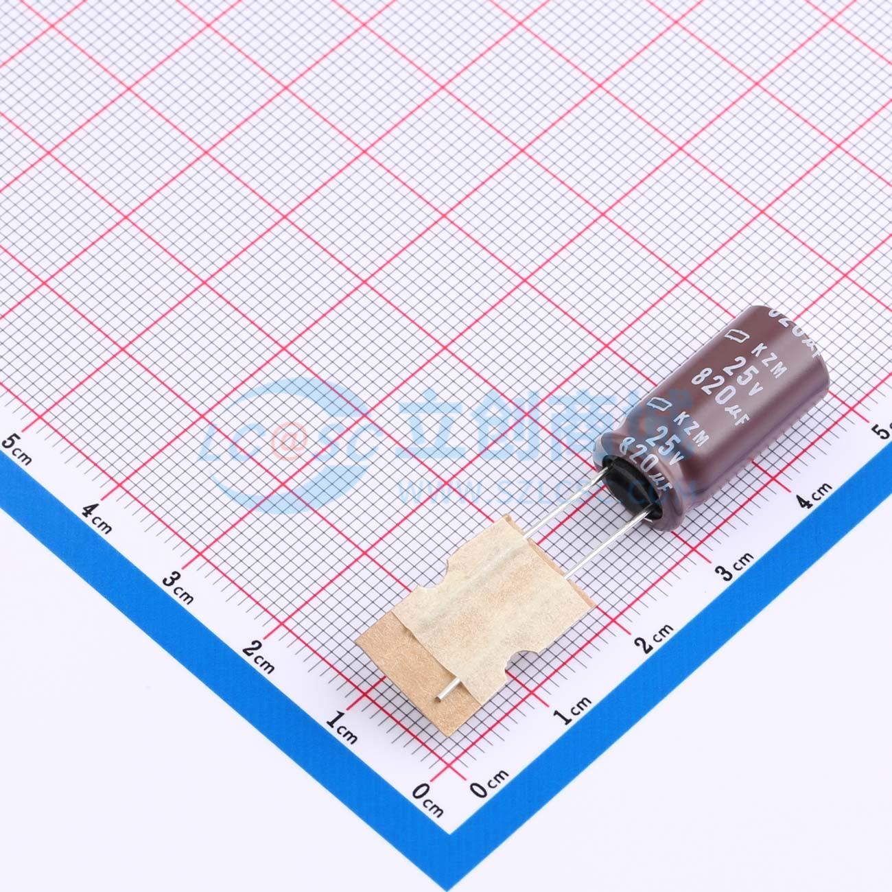 点击查看大图 EKZM250ETD821MJ20S实物图