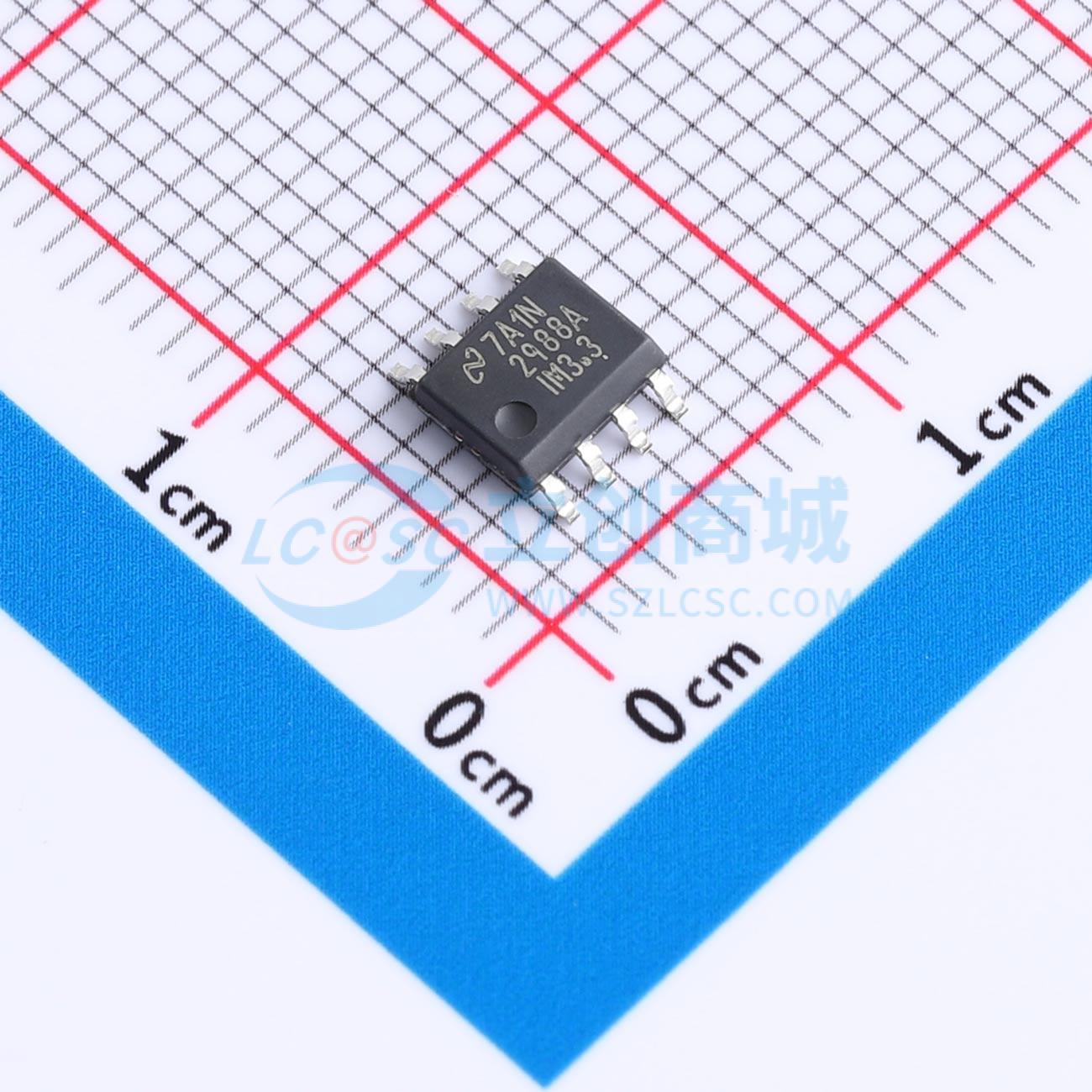 LP2988AIMX-3.3/NOPB实物图