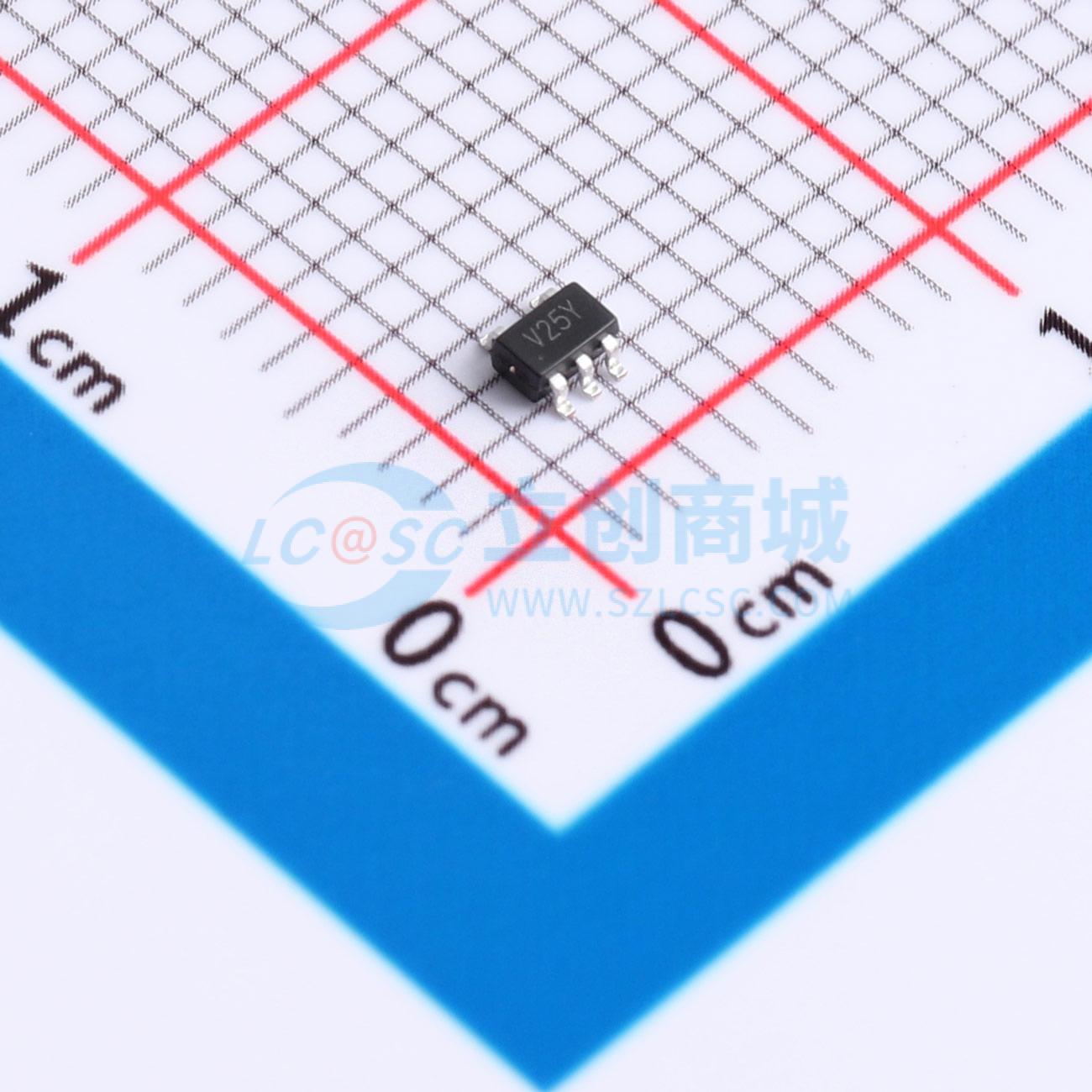 74LVC1G02GW实物图