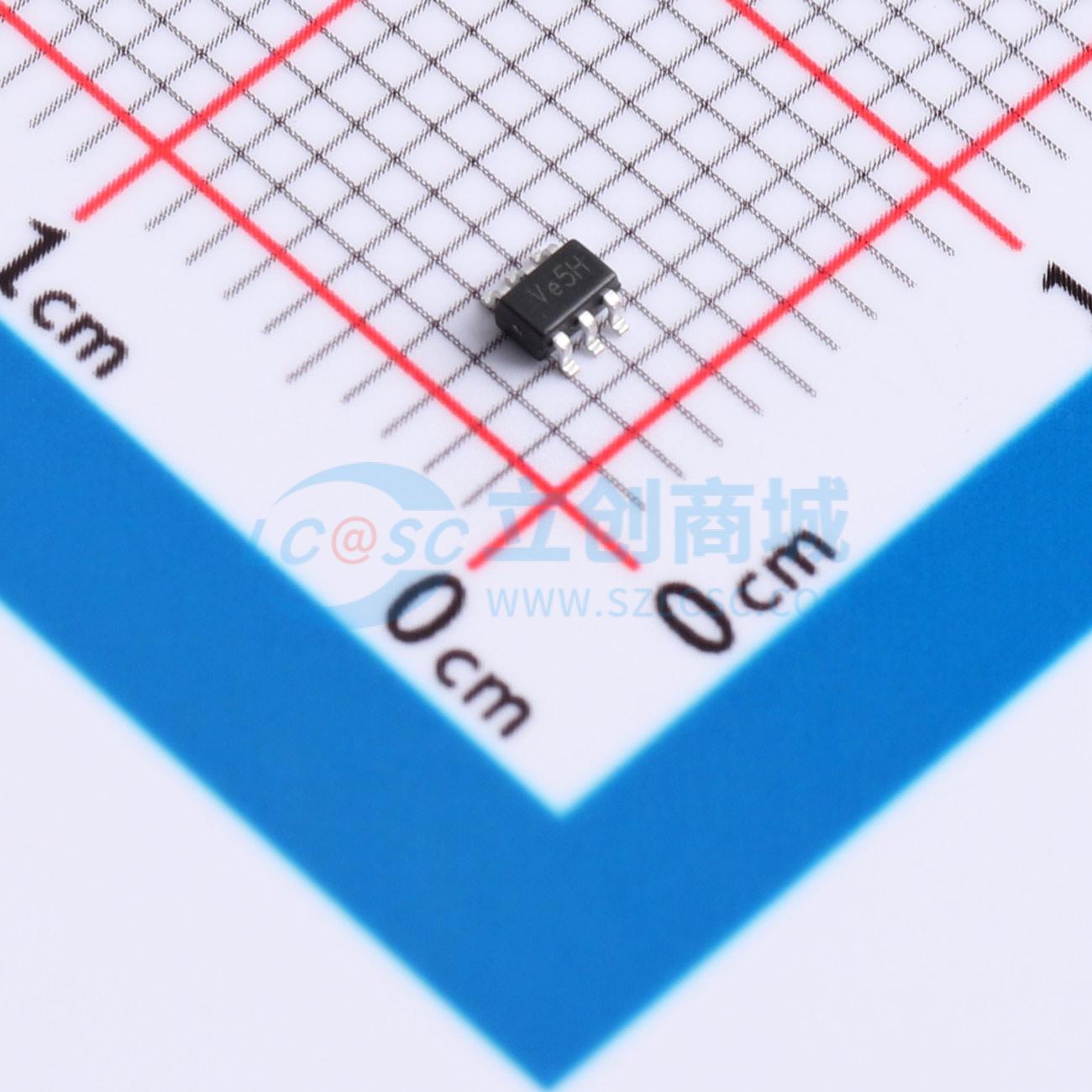 74LVC2G17GW实物图