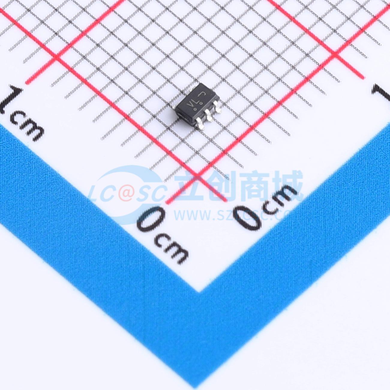 点击查看大图 MC74VHC1GT50DFT1G实物图