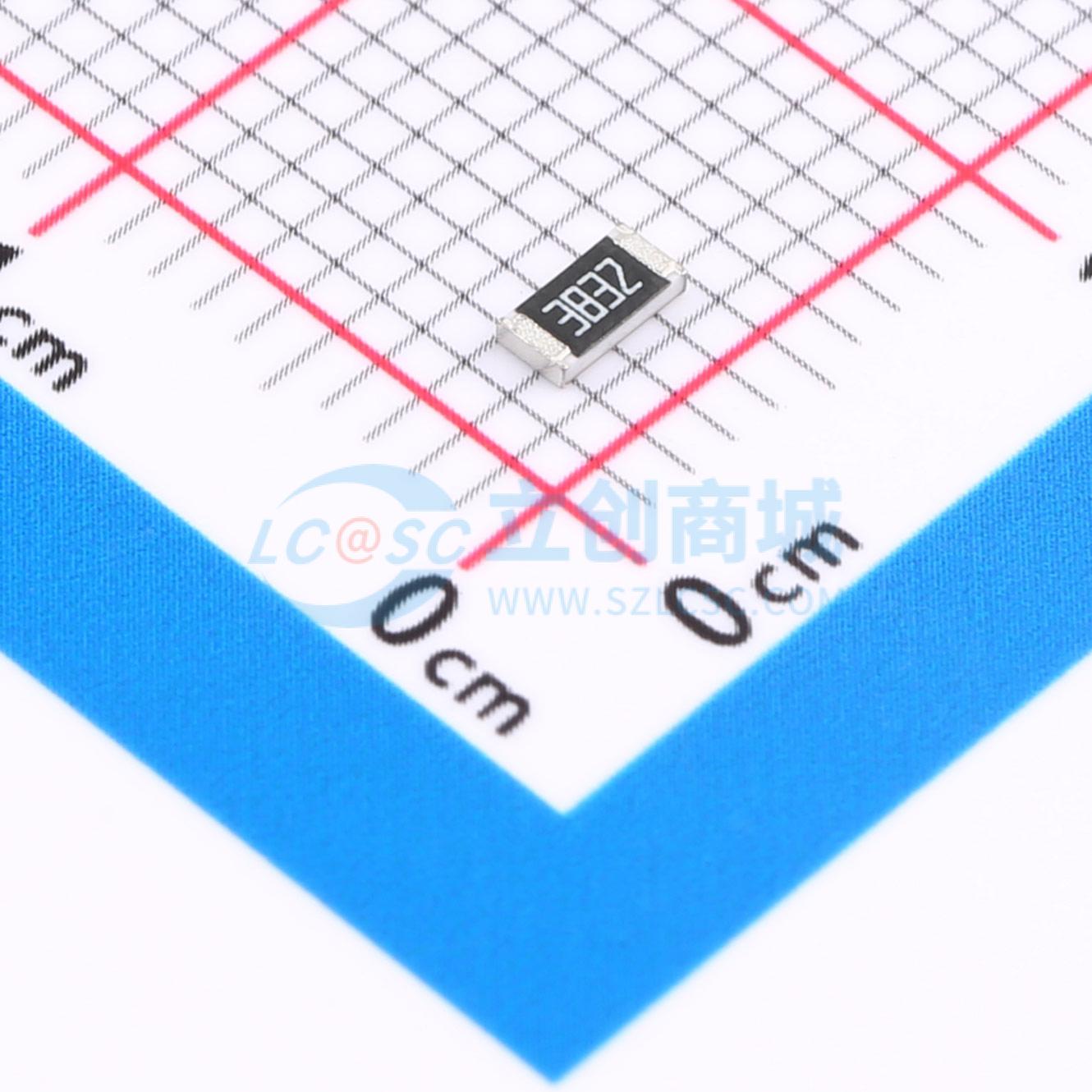点击查看大图 RT1206FRE0738K3L实物图