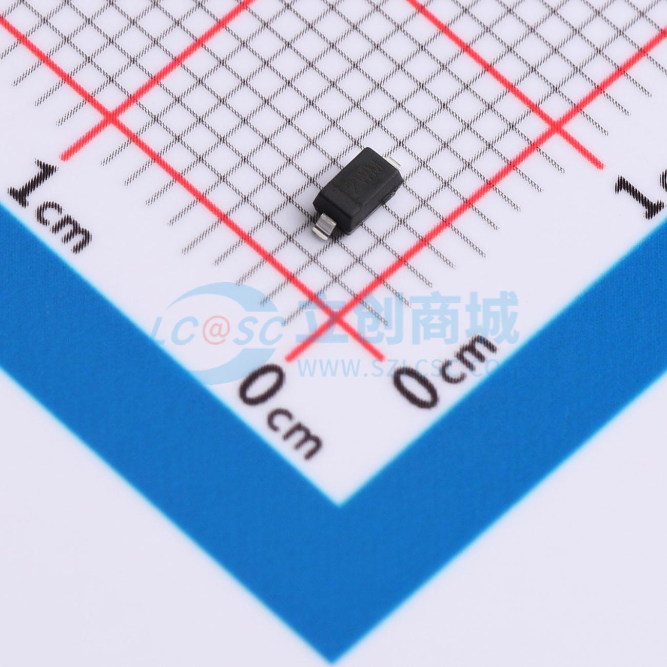 点击查看大图 BZT52B20实物图