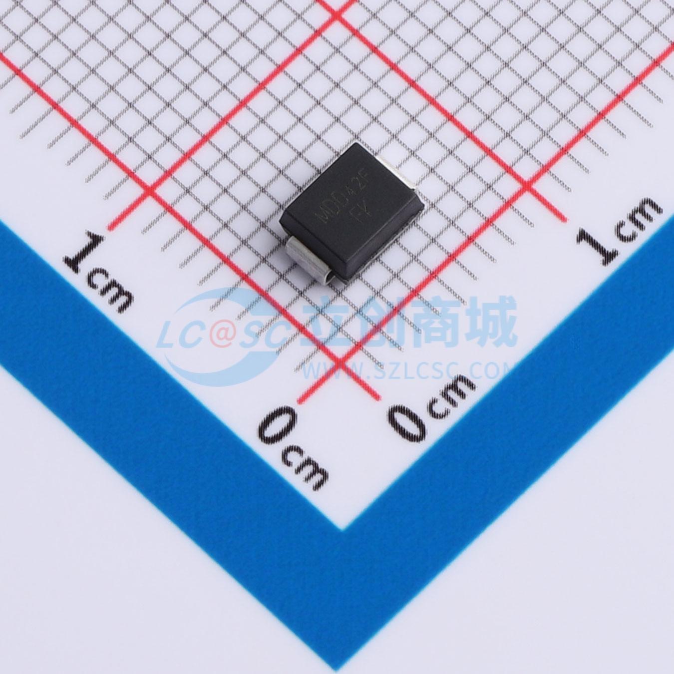 点击查看大图 SMBJ400CA实物图