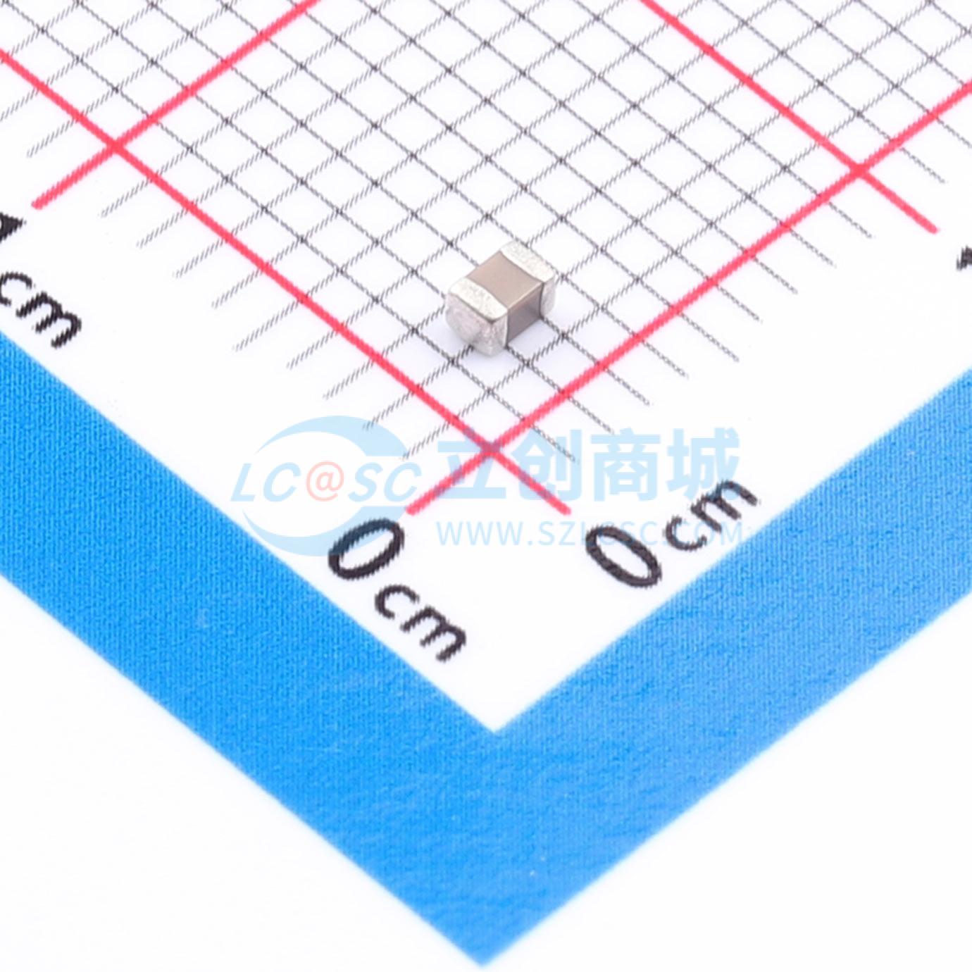 点击查看大图 C0805C822J2GACAUTO实物图