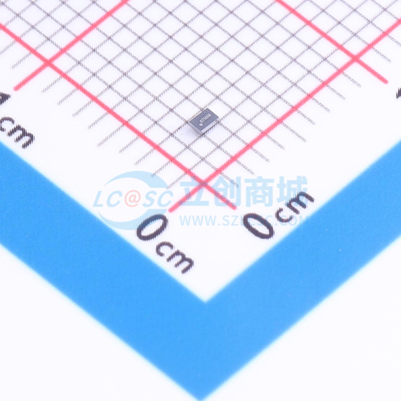 点击查看大图 SN74AUP1G80YFPR实物图