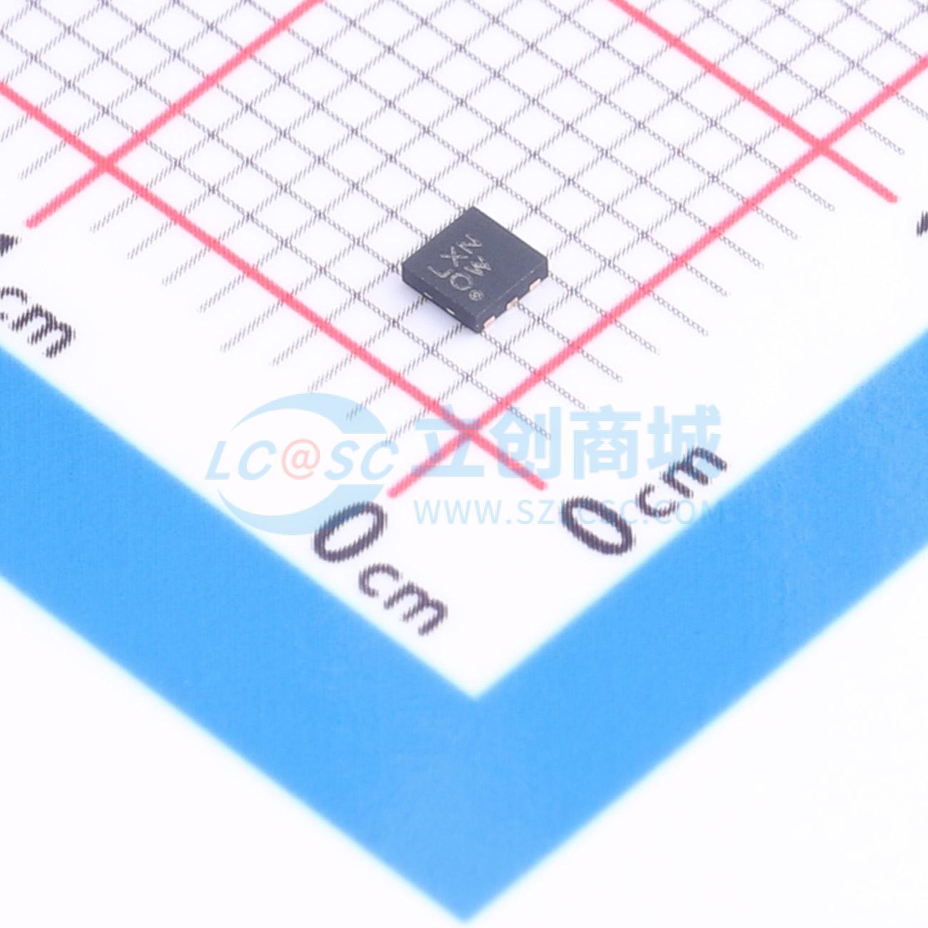 点击查看大图 ADPL44002ACPZN3.3-R7实物图