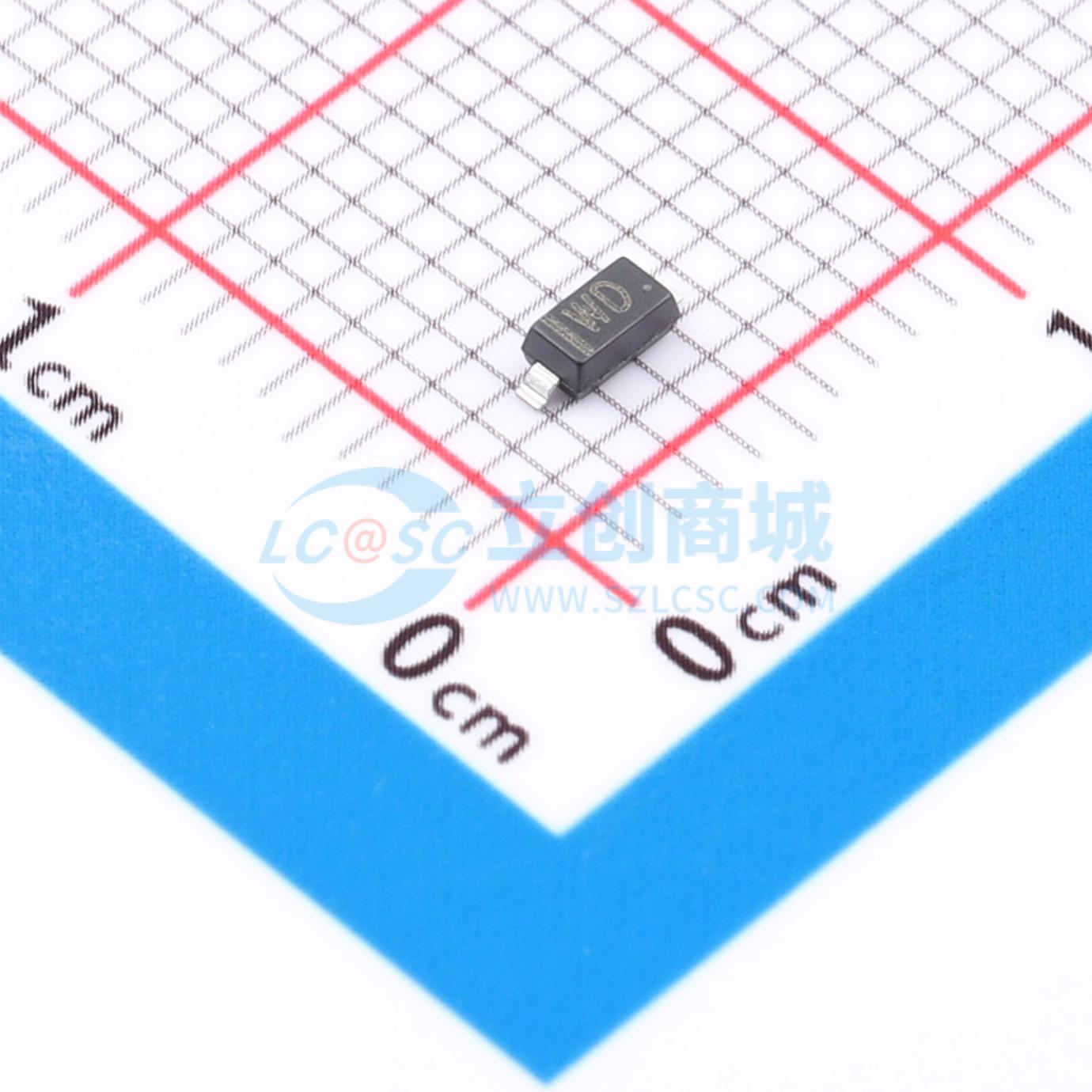 点击查看大图 BZT52C8V2Q实物图