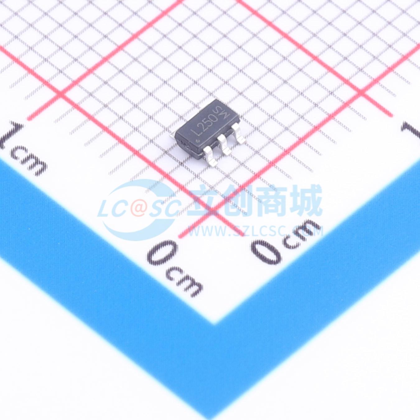 点击查看大图 MIC5235-5.0YM5-TR-MS实物图