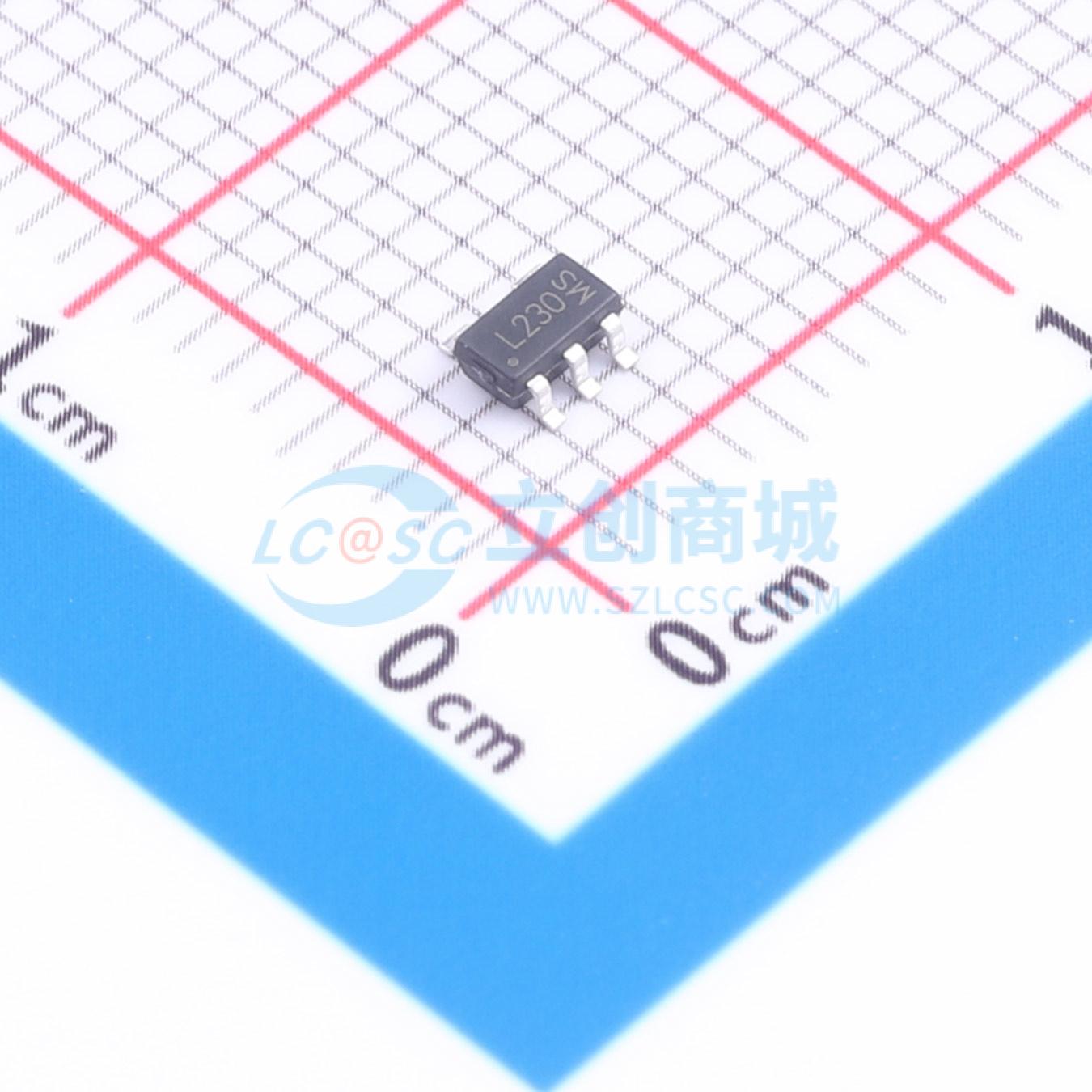 点击查看大图 MIC5235-3.0YM5-TR-MS实物图