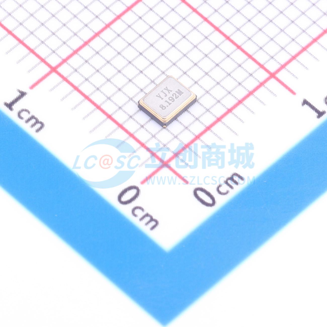 点击查看大图 X2CDBC-T-8.192M实物图