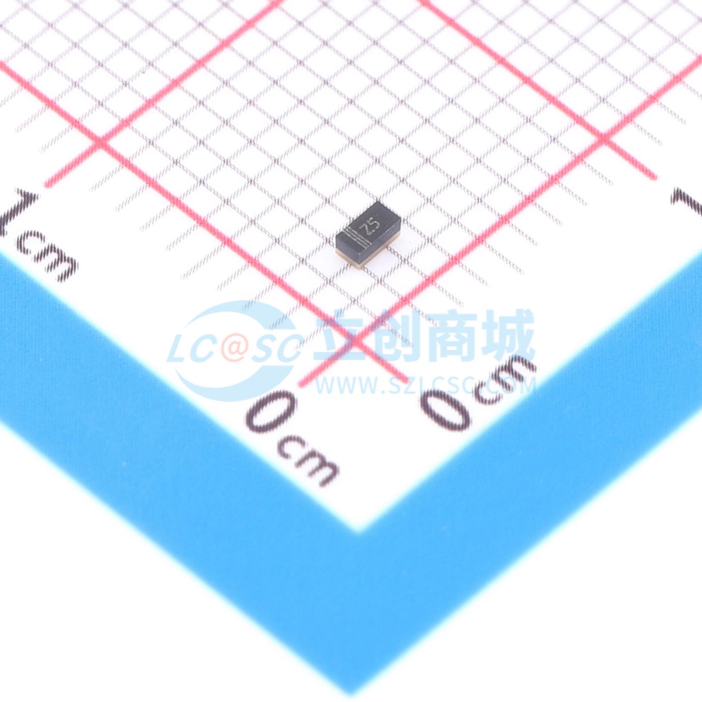 点击查看大图 CZRUR52C3V3-HF实物图