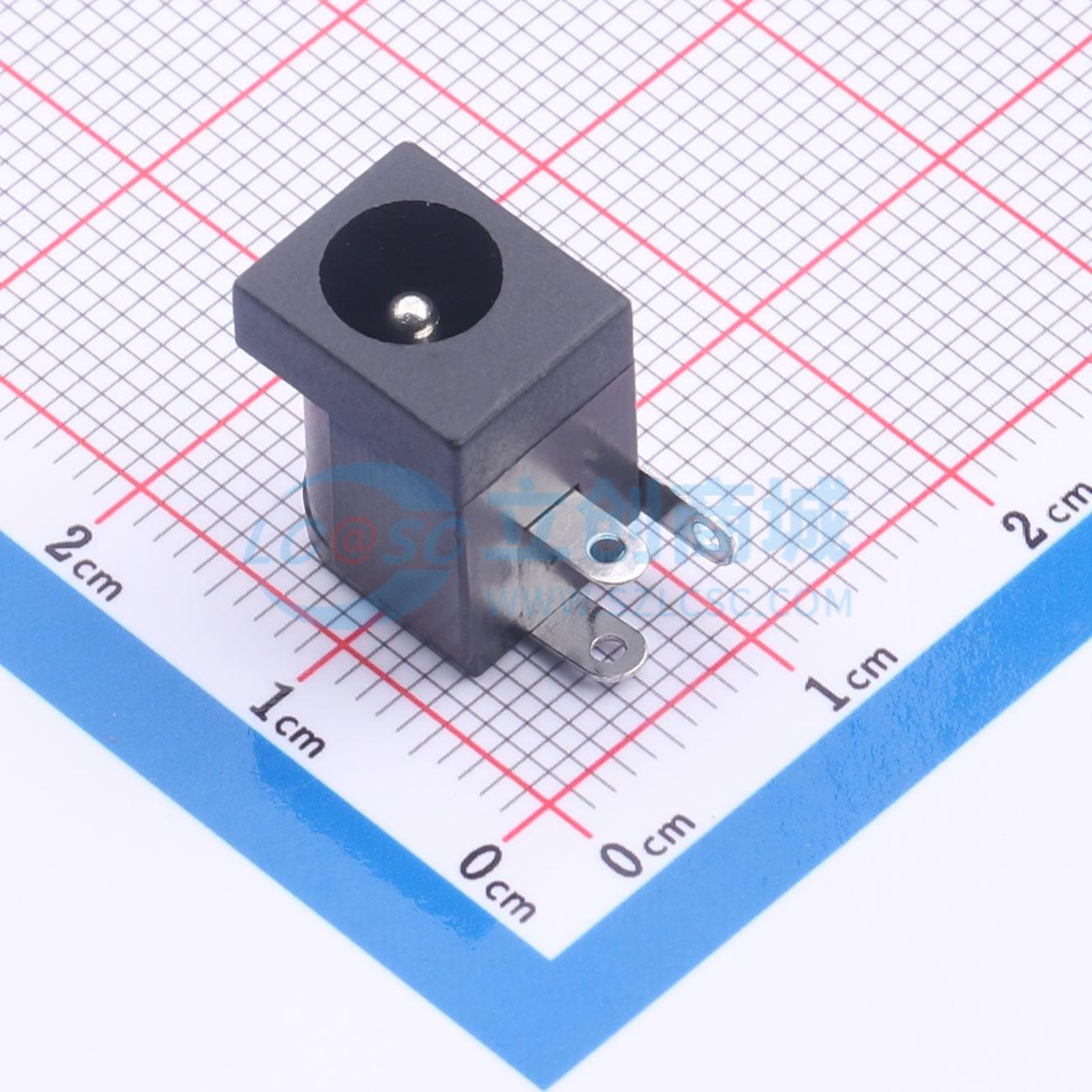 点击查看大图 LAIL-DC30-D6.3C2.0G-W实物图