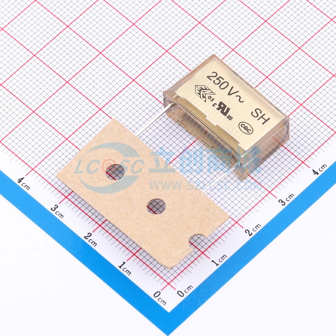点击查看大图 PME271Y547MR19T0实物图